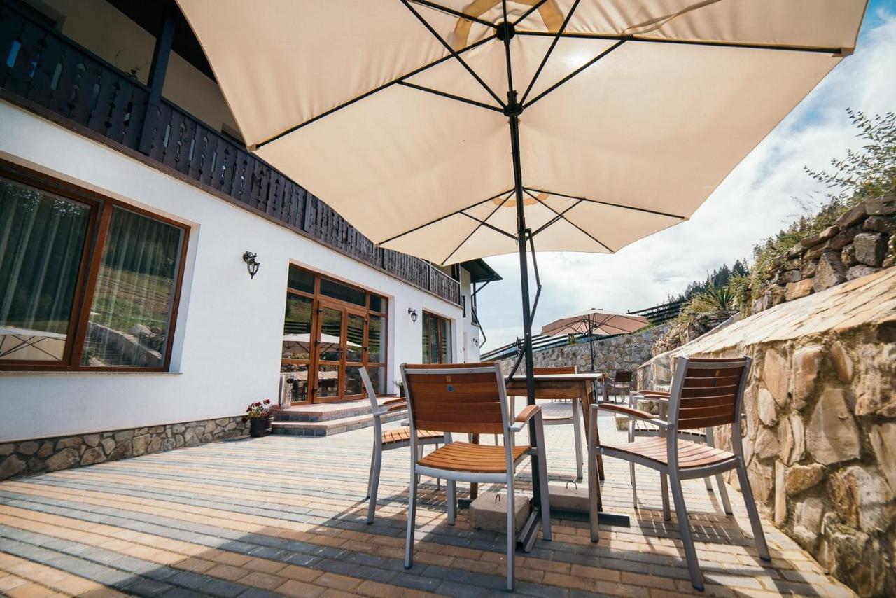 Conacul Domnitei Hotel Voroneț Eksteriør billede